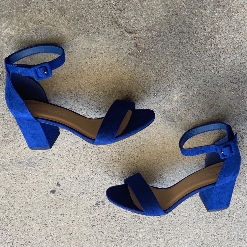 City Classified Blue Ankle strap 2.5” HEEL Sandal - Picture 7 of 8